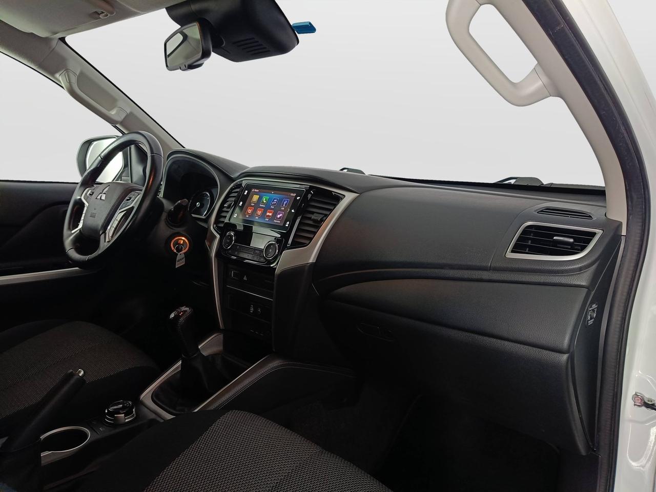 MITSUBISHI L200 Cab VI 2019 - L200 d.cab 2.3d Intense 4wd 150cv