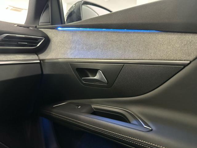 PEUGEOT 3008 BlueHDi 130 S&S EAT8 GT LINE UNIPRO !!