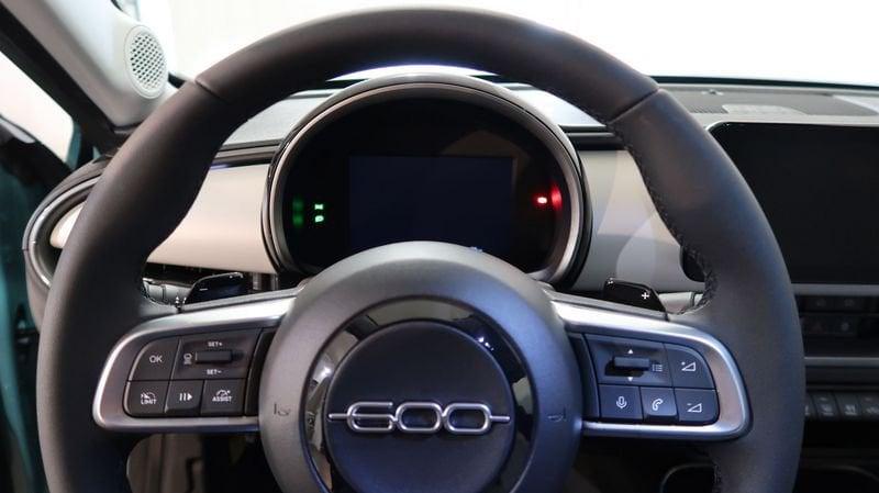 FIAT 600 1.2 Hybrid 145cv La Prima II