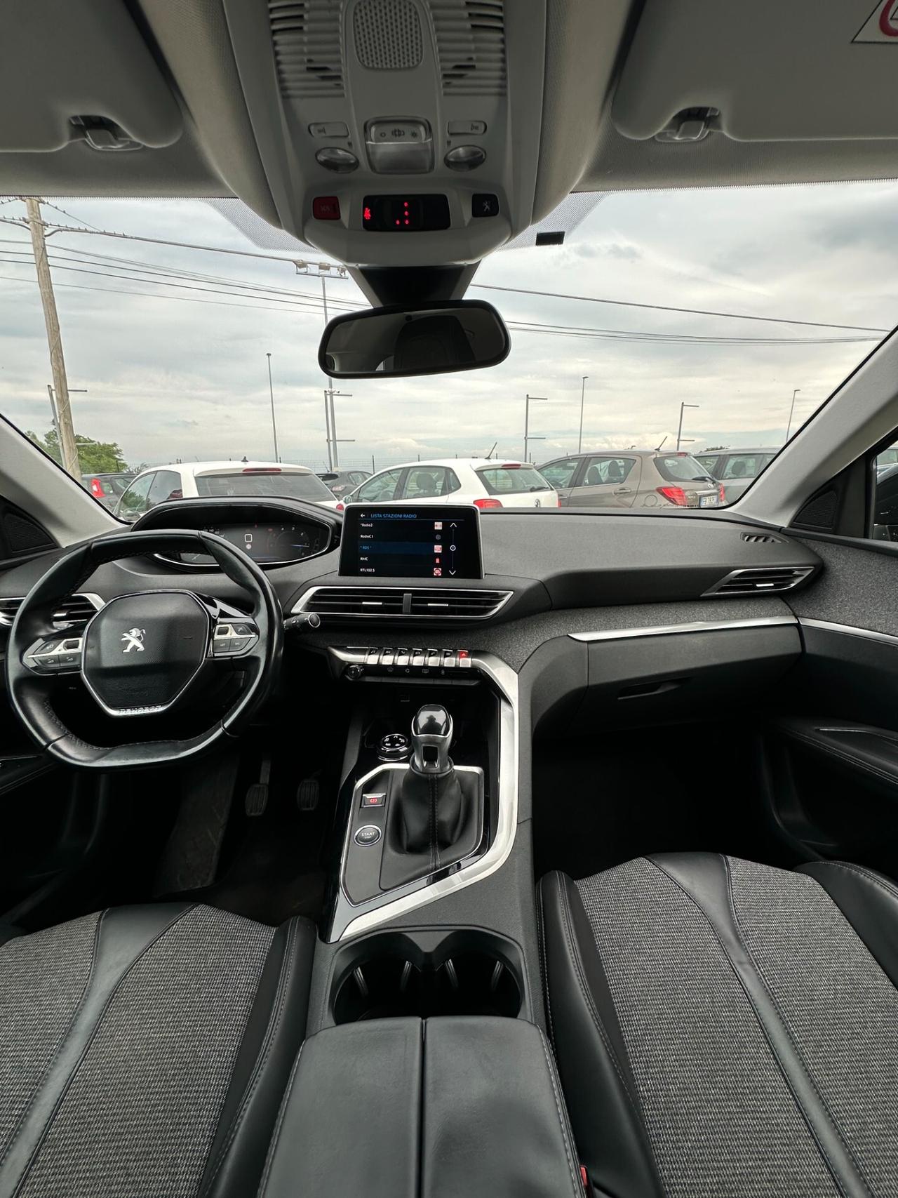 Peugeot 3008 BlueHDi 130 S&S Allure