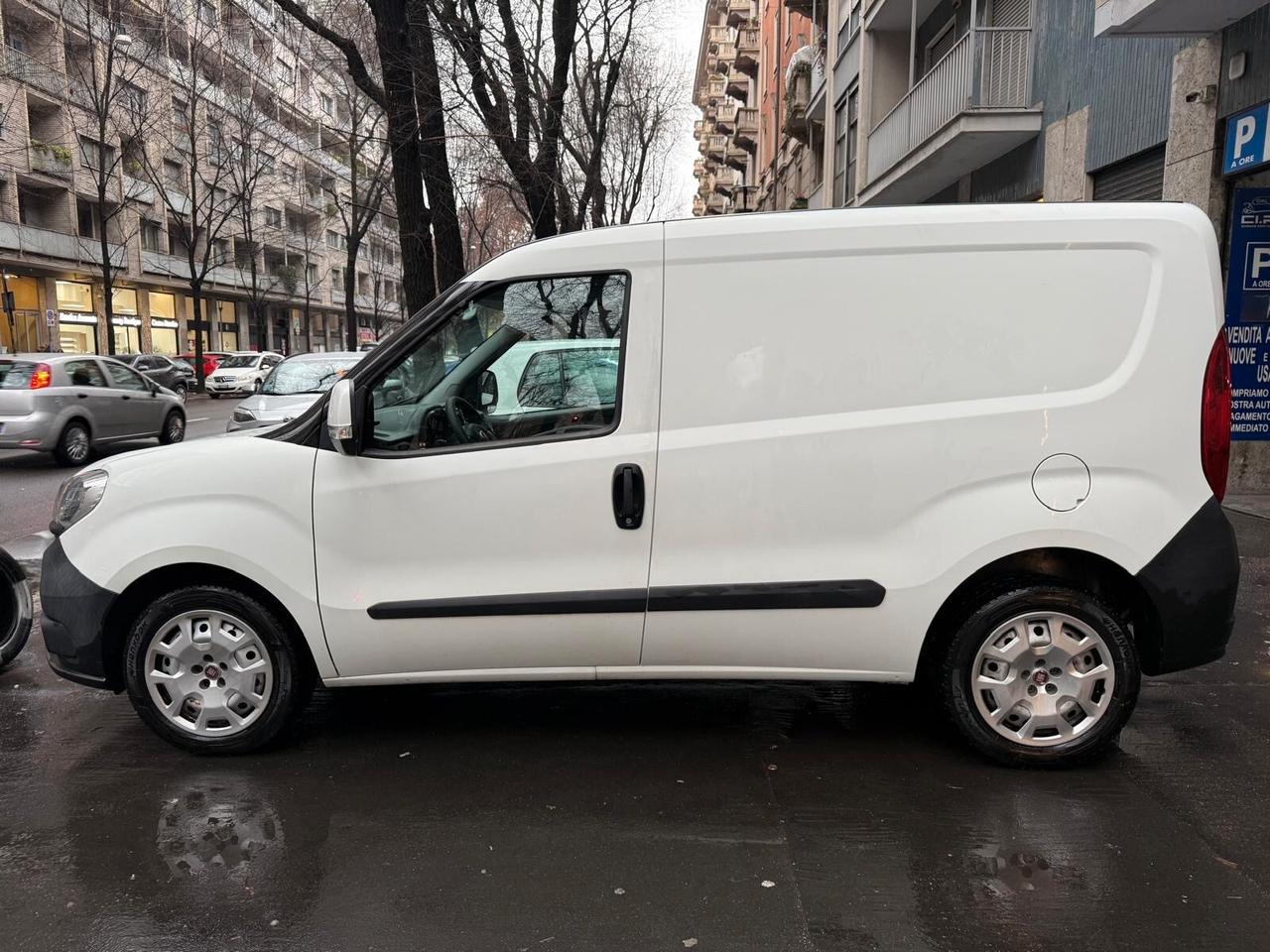 Fiat Doblo Doblò 1.6 MJT 16V 95CV Easy IVA ESPOSTA