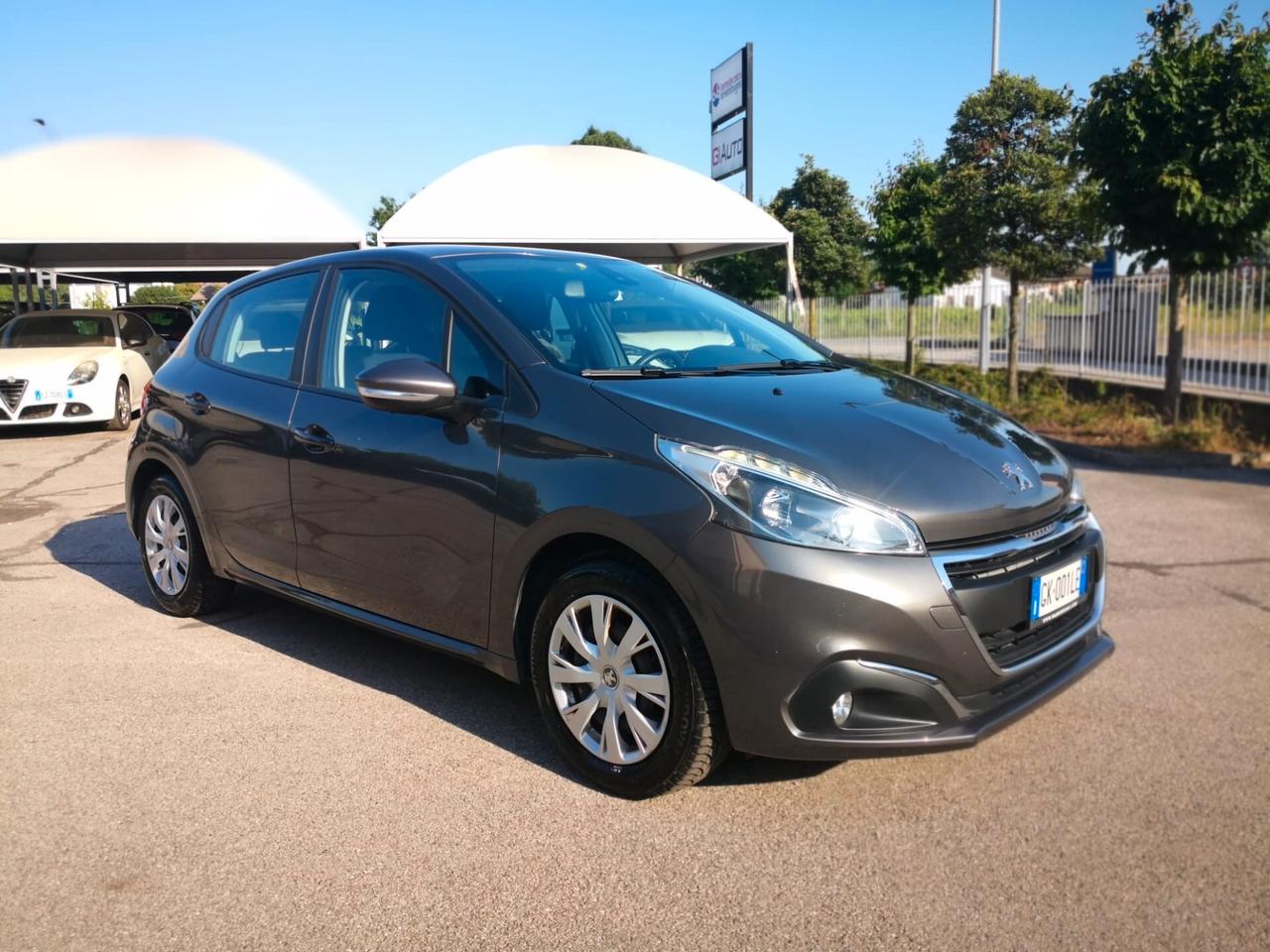 Peugeot 208 PureTech 1.2 82CV ***NEOPATENTATI***