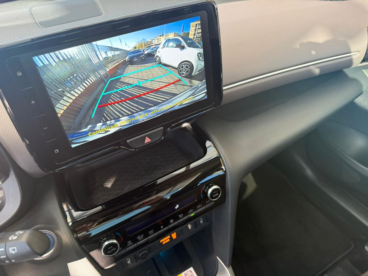 Toyota Yaris Cross 1.5 Hybrid 5p. E-CVT AWD-i Lounge