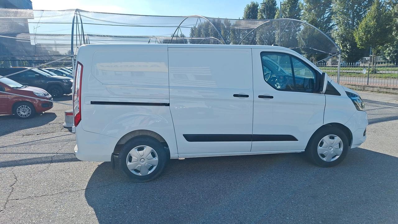 Ford Transit Custom CUSTOM 320 L1 H1 TREND 130CV SOLI 65.000 KM !!!