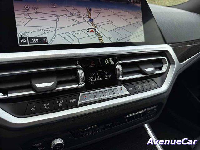BMW 330 i xdrive Luxury BERLINA CILINDRATA 2.000