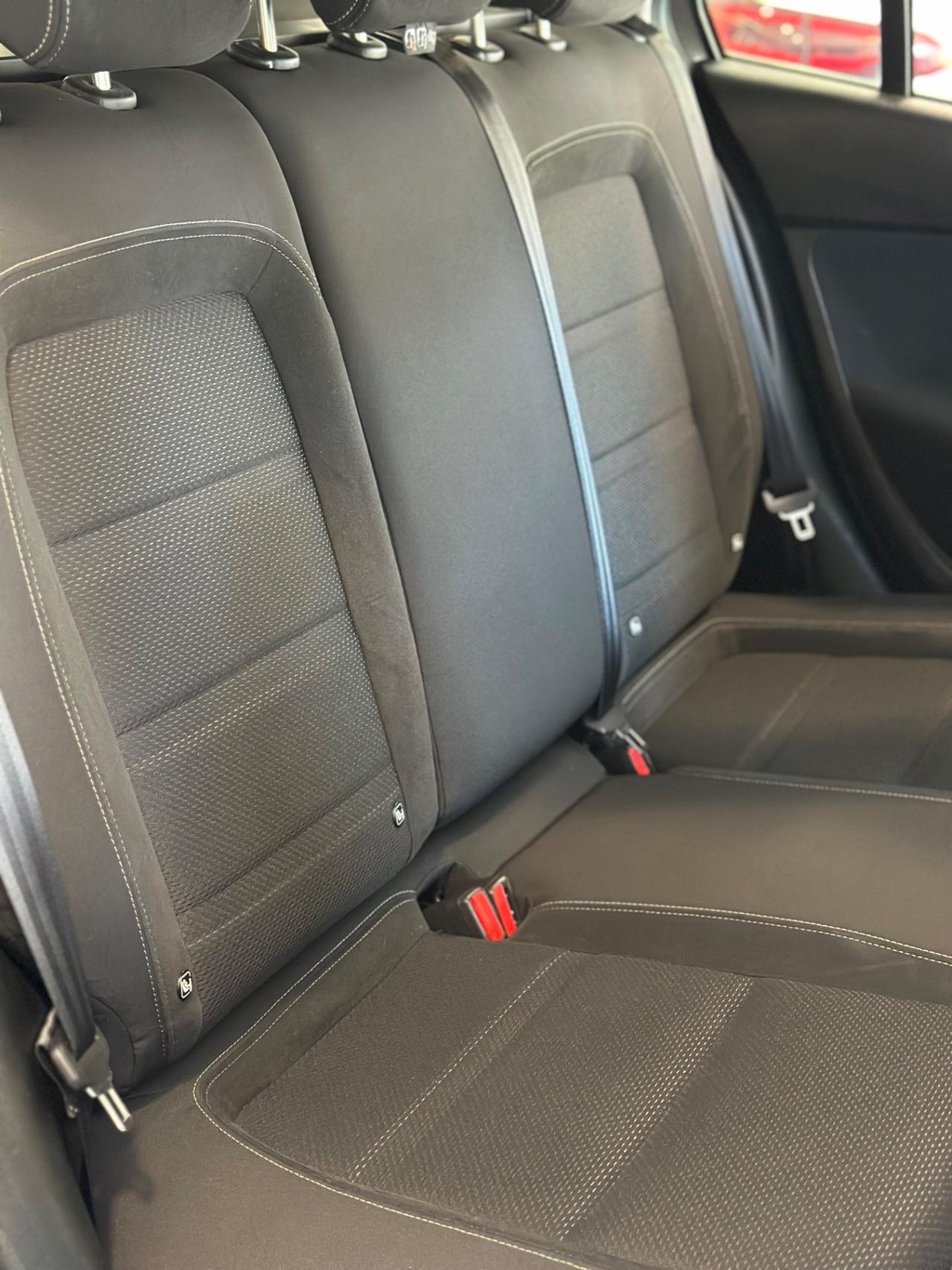Fiat Tipo 1.6 Mjt S&S SW Lounge