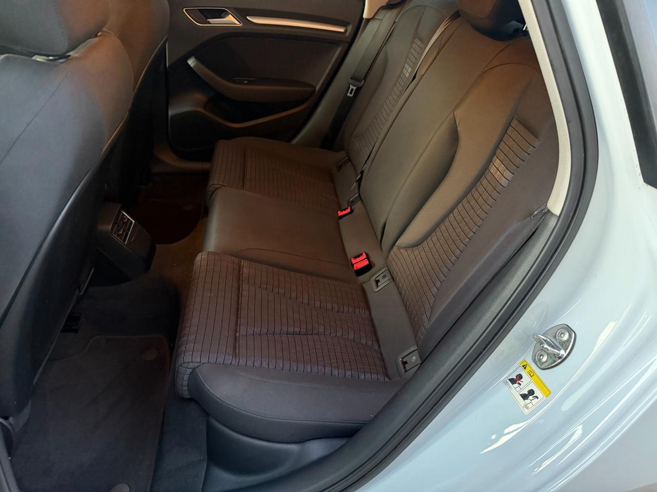 Audi A3 SPB 1.4 TFSI S tronic g-tron Ambition