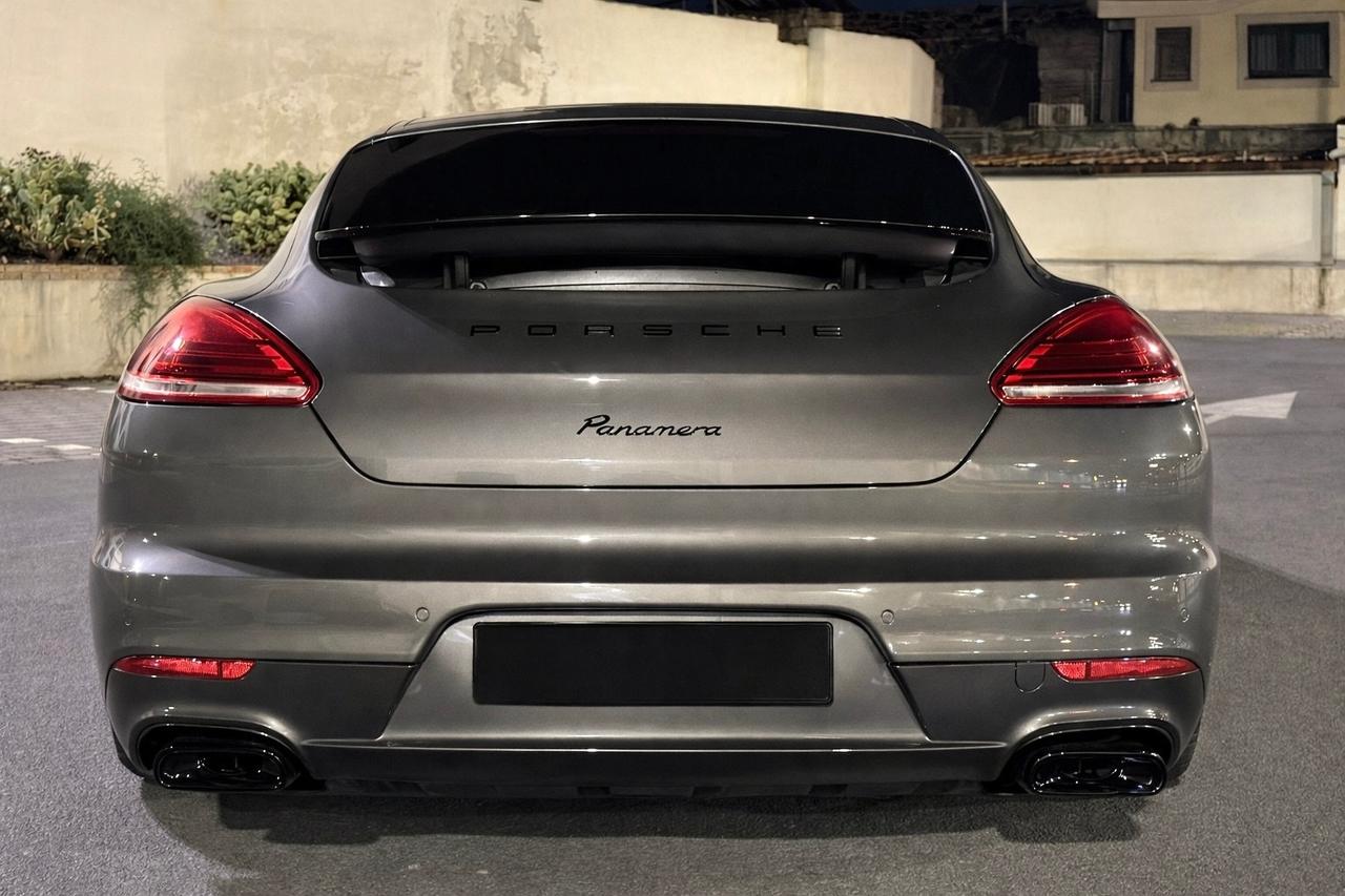 Porsche Panamera 3.0 Diesel 300cv IPERFULL Edition