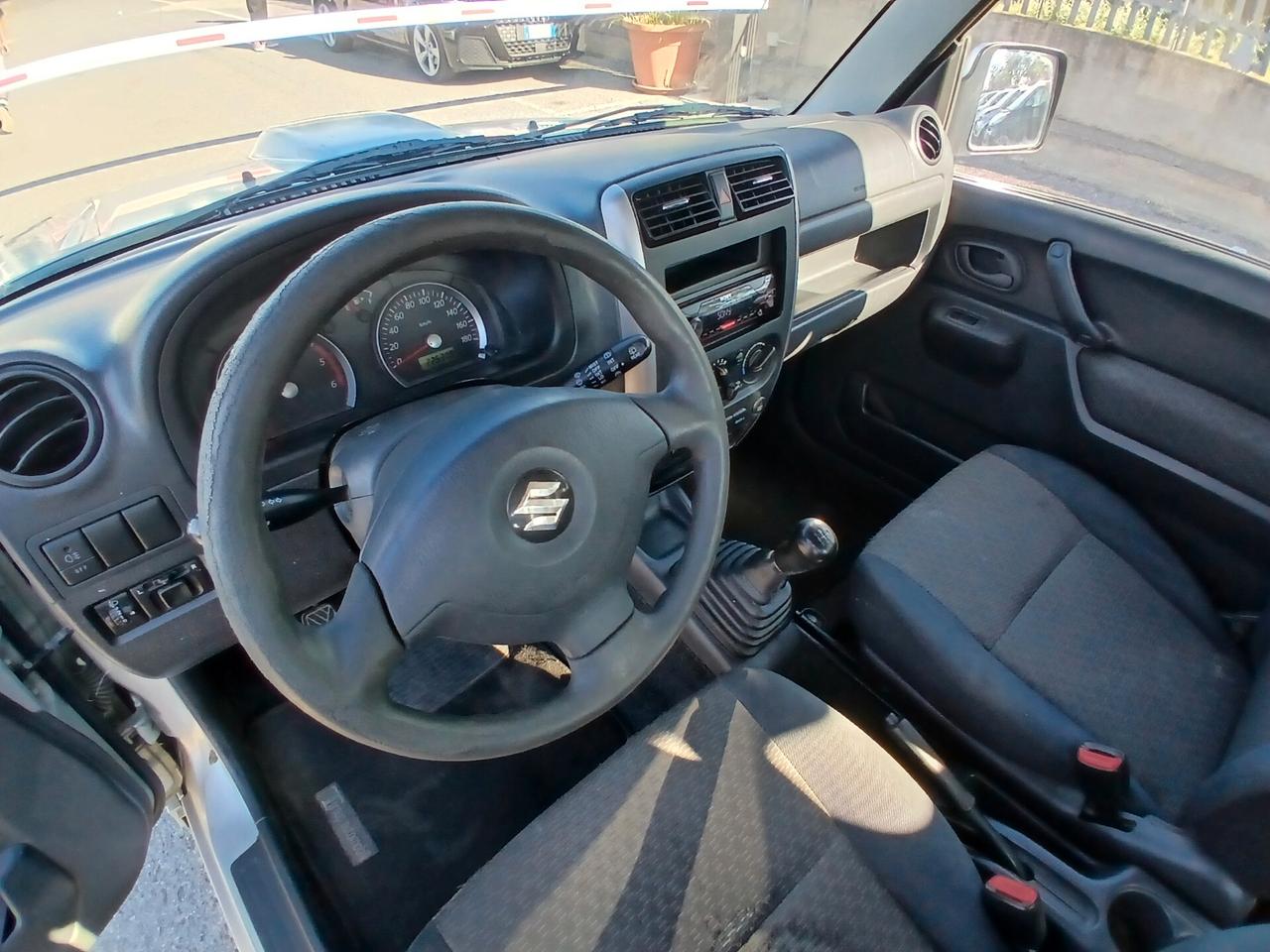 Suzuki Jimny 1.5 DDiS cat 4WD JLX