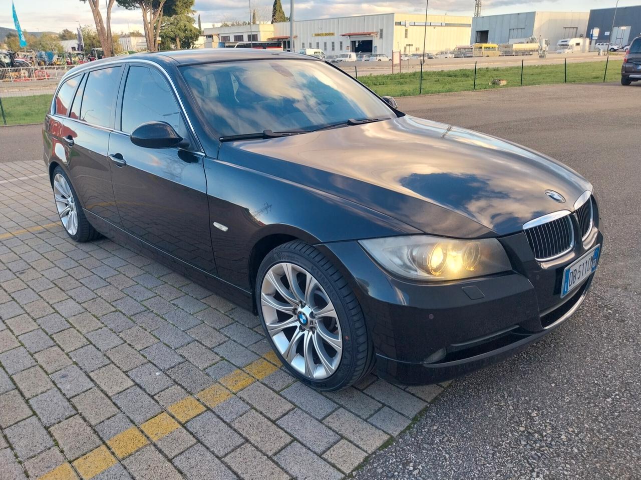Bmw 330 cat Touring Futura