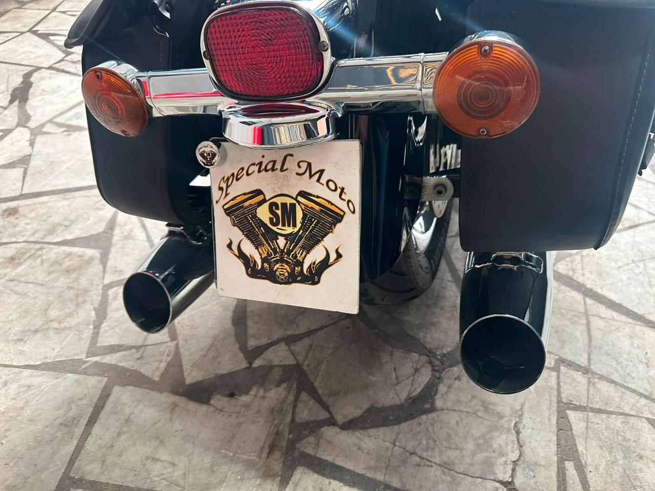 Harley-davidson FLHR Road King 1584