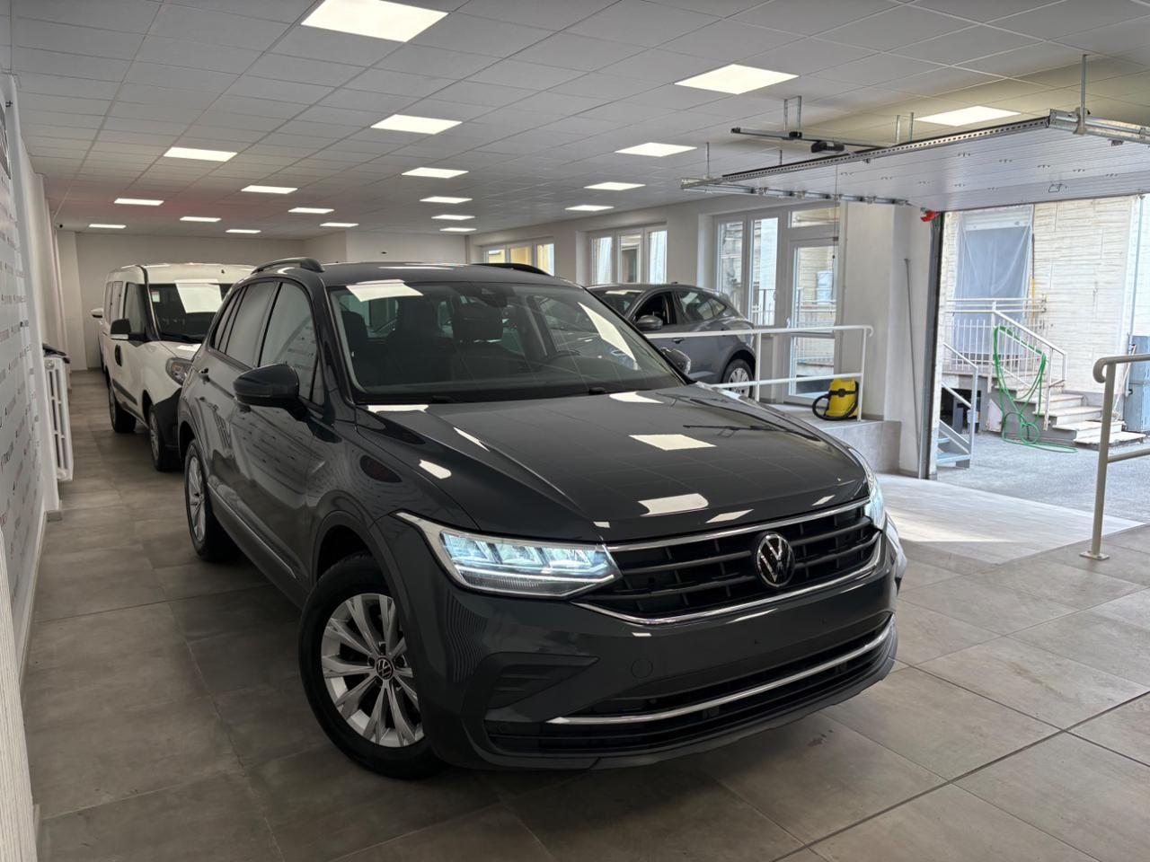 Volkswagen Tiguan 2.0 TDI 150 CV SCR DSG Life FULL LED PREZZO REALE!