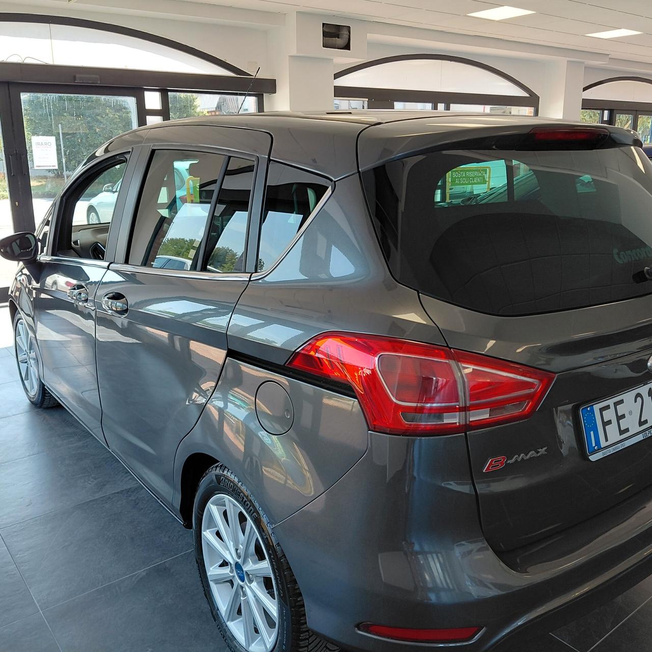 FORD B.MAX ANNO 2016 DS 1.5 ADATTA NEOPATENTATI KM 132 MILA