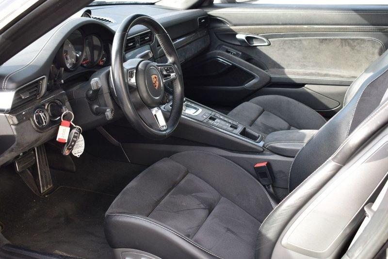 Porsche 911 3.0 Carrera TARGA 4 GTS Coupé