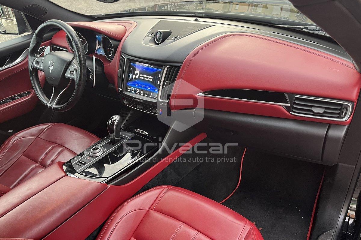 MASERATI Levante V6 Diesel 275 CV AWD