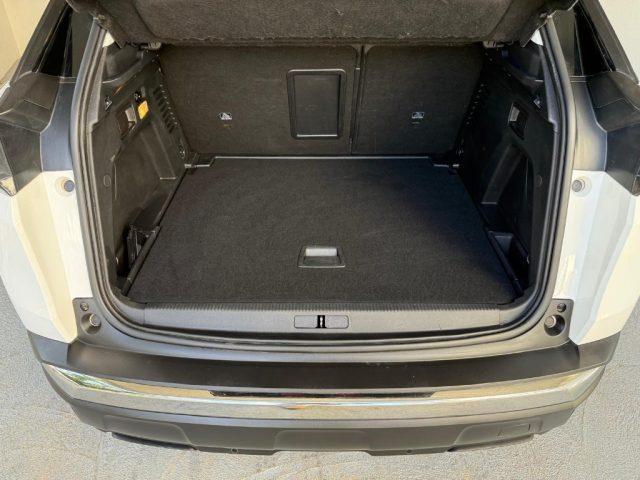 PEUGEOT 3008 BlueHDi 130 S&S Allure