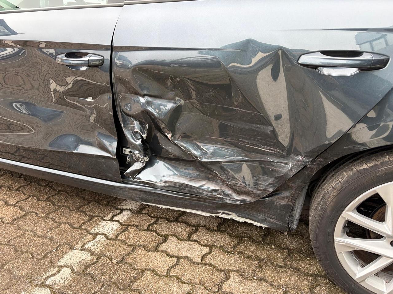 SEAT Ibiza 1.0 ecotsi FR 110cv dsg DANNEGGIATA