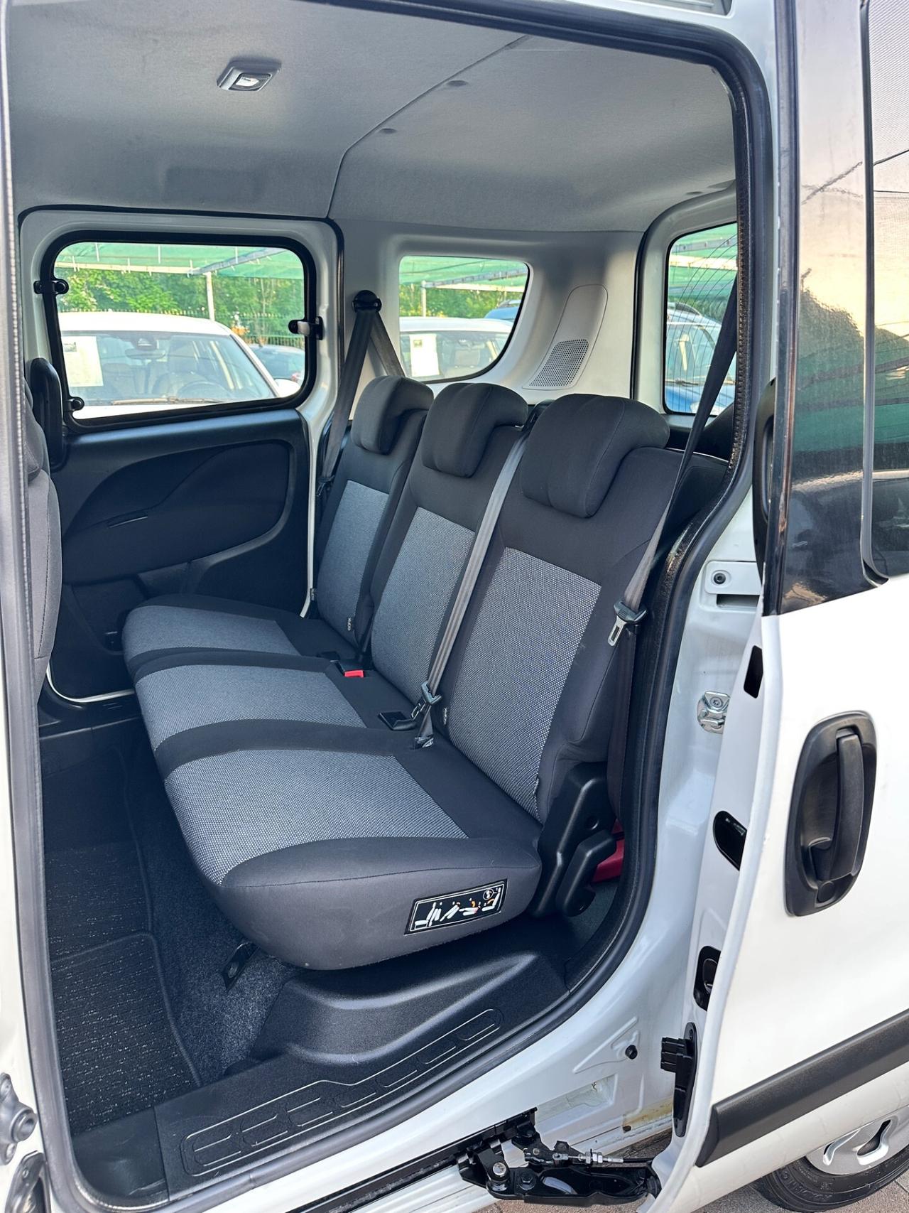 Fiat Doblo Doblò 1.4 16V Lounge