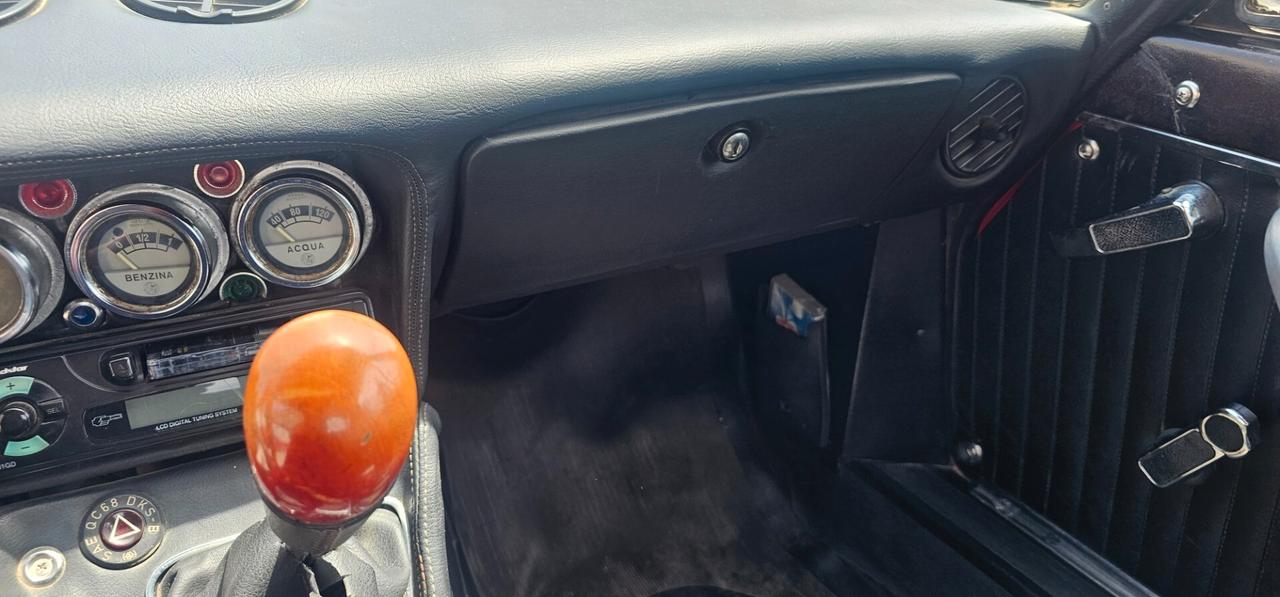 Alfa Romeo Spider 2.0 Veloce