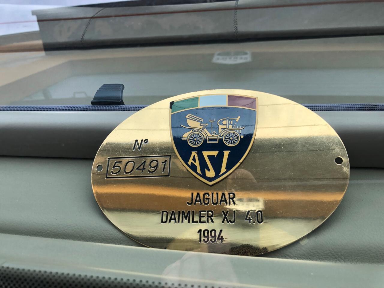 Jaguar Daimler six 4.0