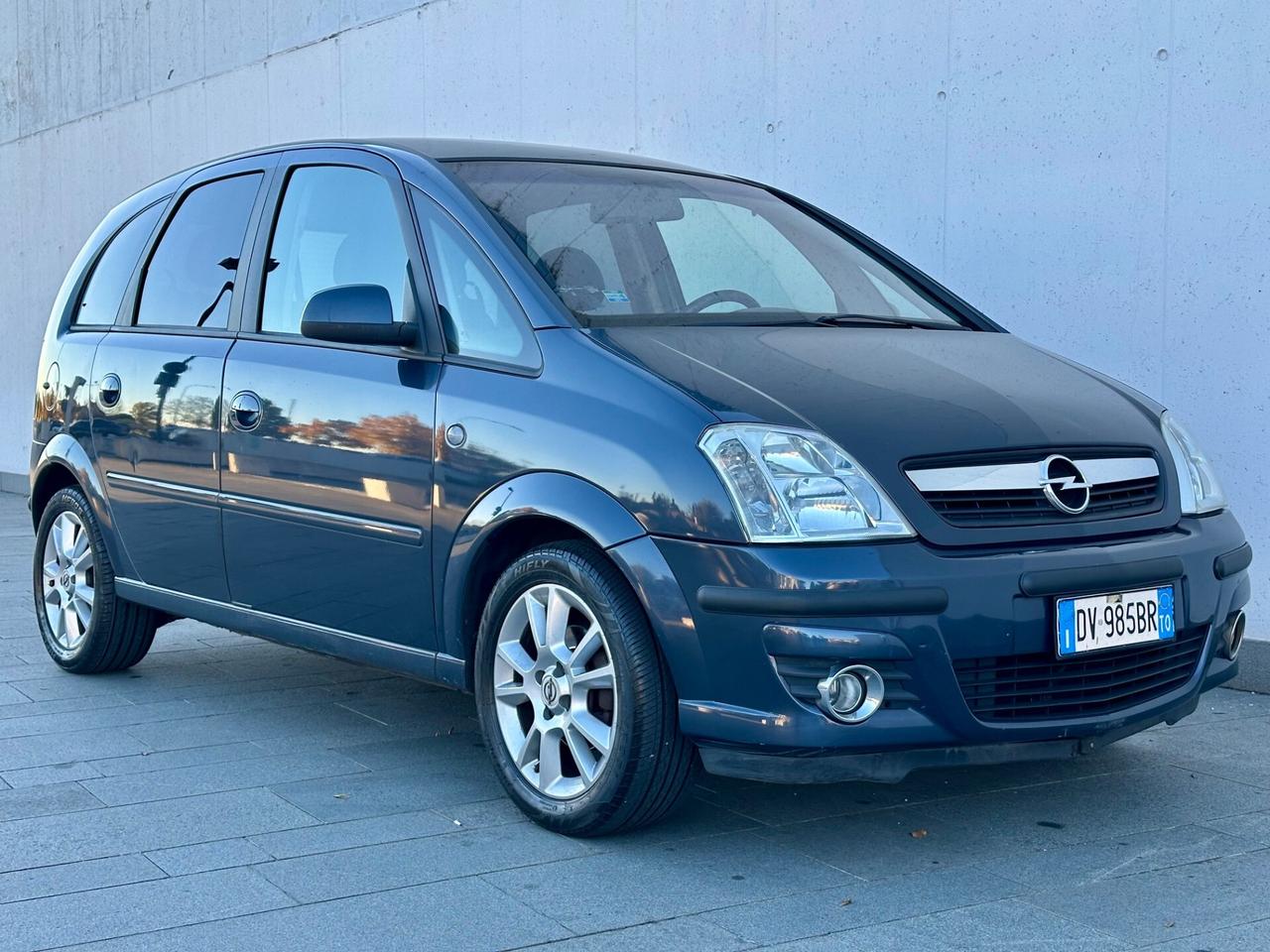 Opel Meriva 1.4 16V Cosmo Gpl Neopatentati