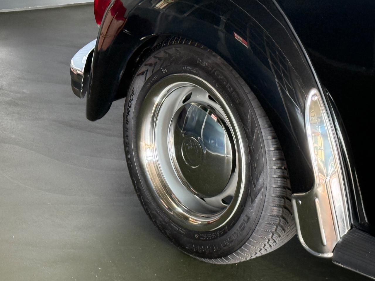 Volkswagen Maggiolino MOD.13/D1 "The world's style"