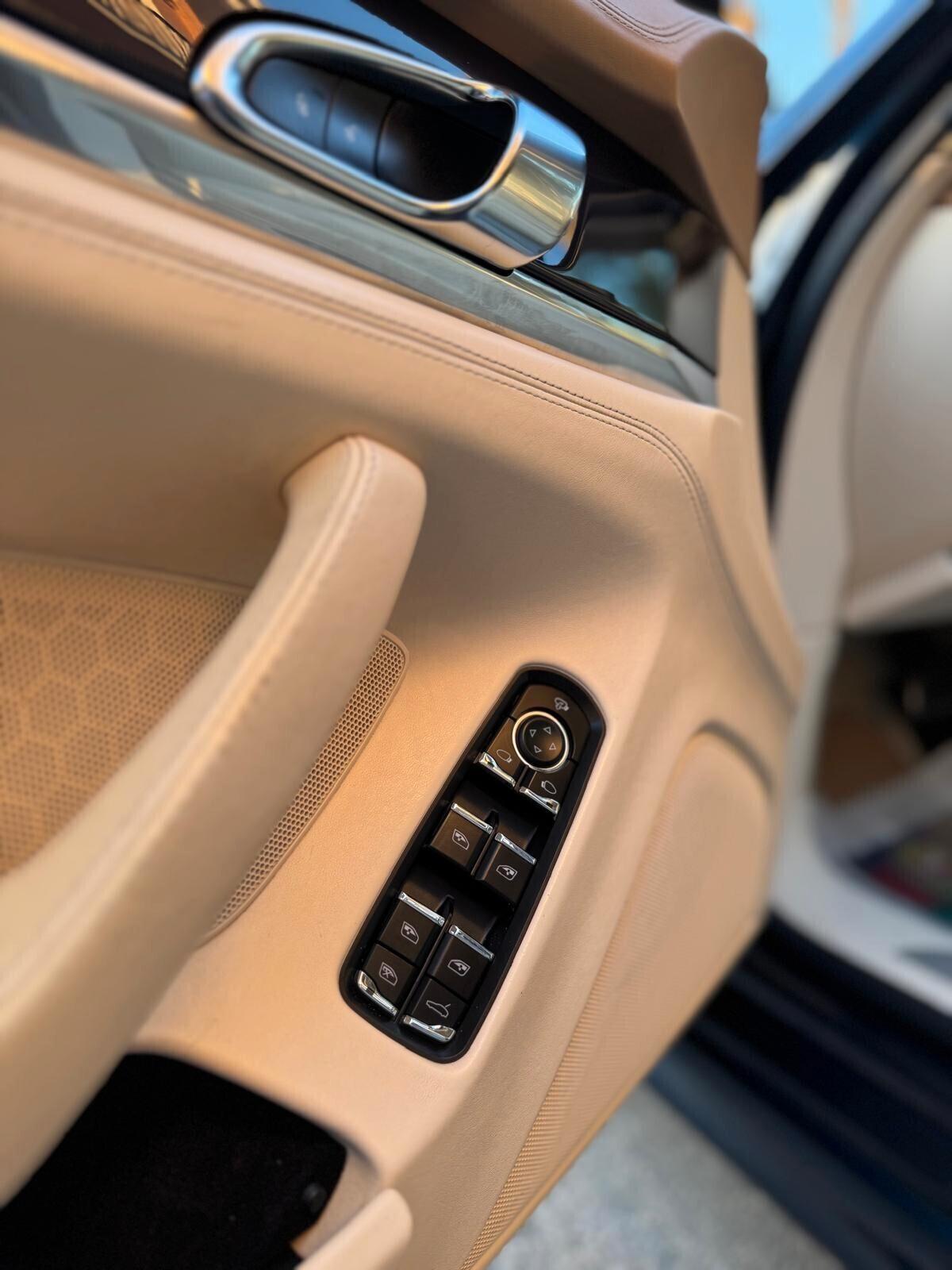 Porsche Panamera 3.0 Diesel