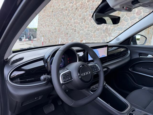 FIAT 600 HYBRID 145CV DCT MHEV+NAVI+RCAM+2PDC+LED