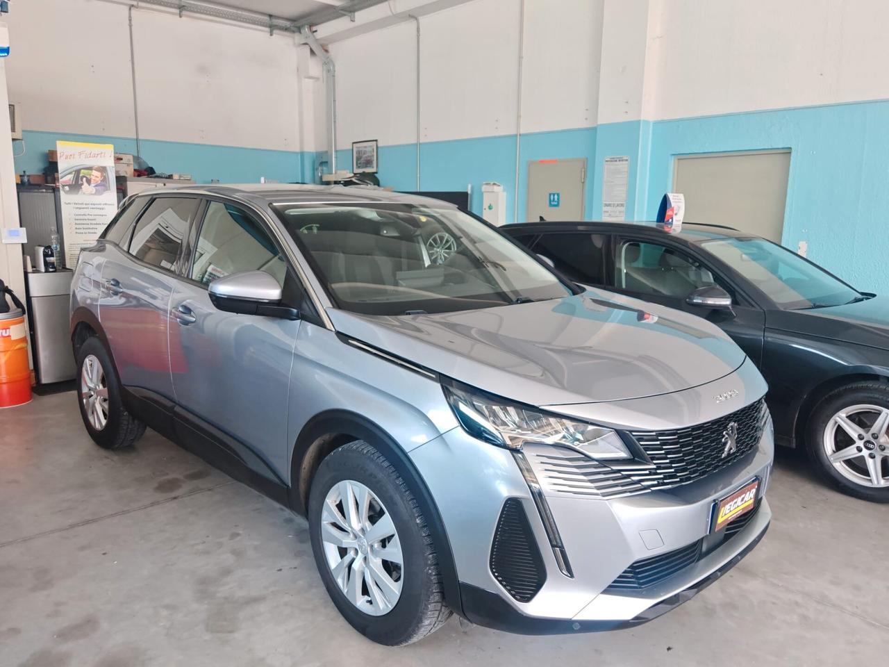 Peugeot 3008 1.5 130CV UNIPROPRIETARIO KM VERI GARANZIA 24 MESI OK NEOPATENTATI