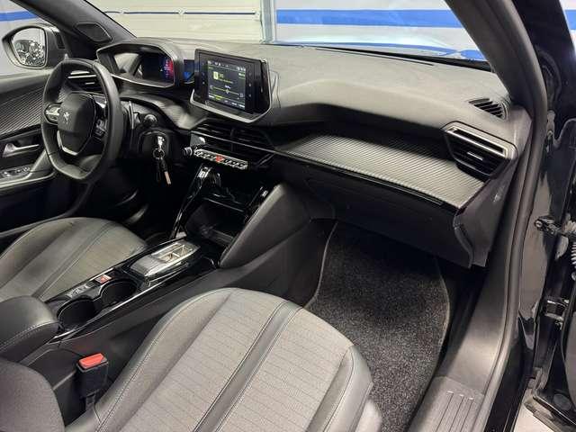 Peugeot 2008 2008 1.5 bluehdi Allure Pack EAT8