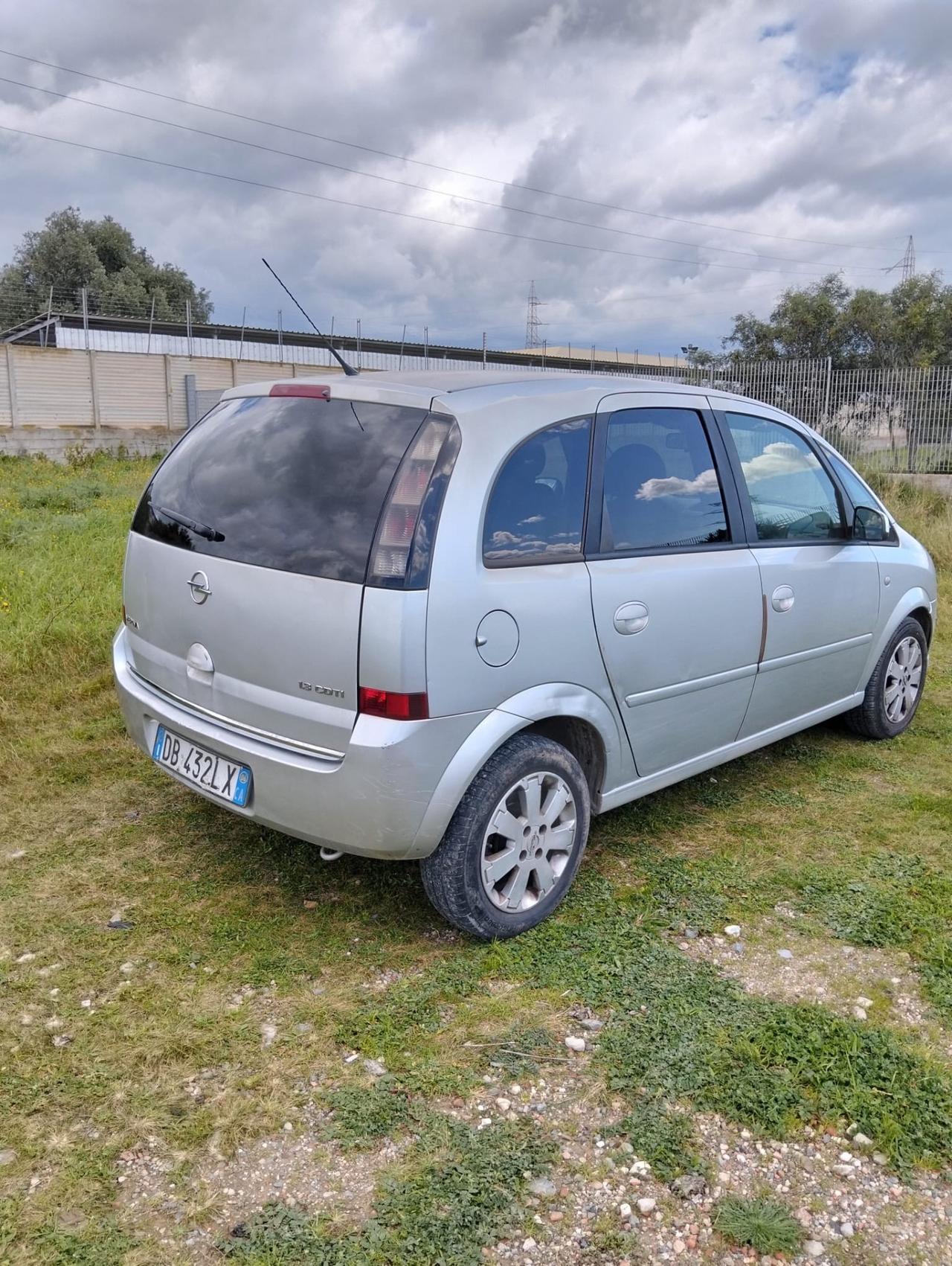 Opel Meriva 1.3 Diesel- Neopatentati