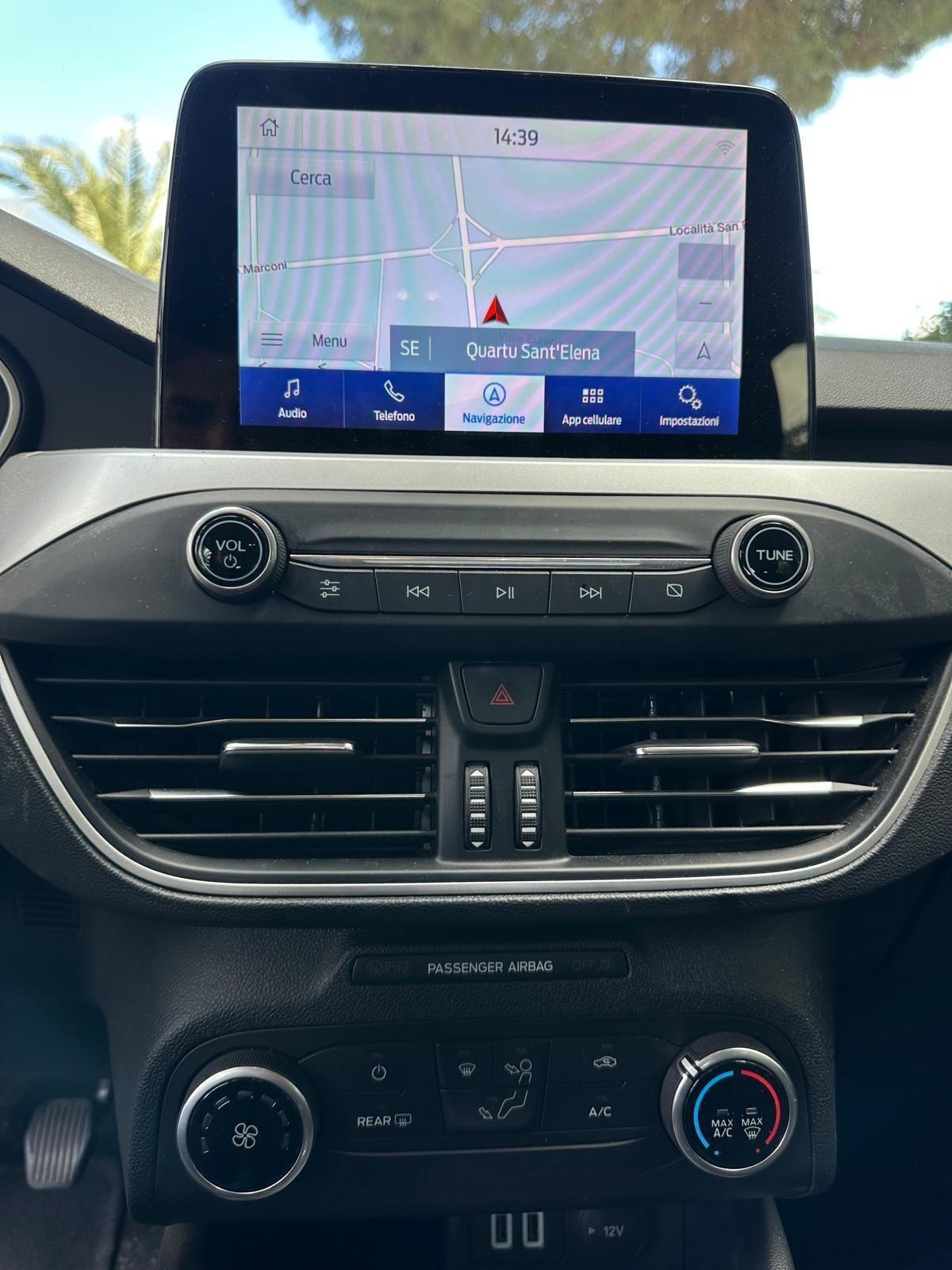 Ford Focus aziendale diesel garanzia permuta