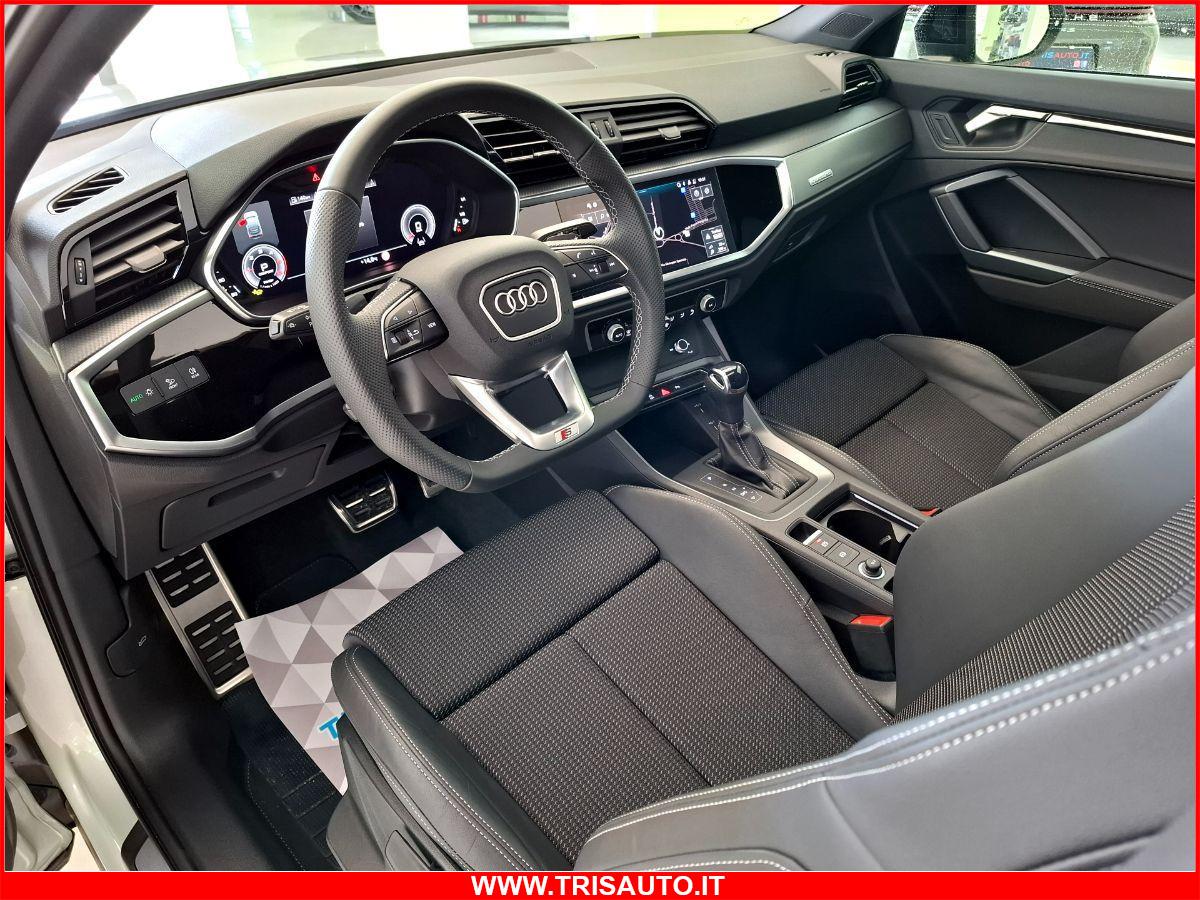 AUDI Q3 SPB 40 2.0 TDI S-Tronic Quattro S-Line Black Identity (TETTO PANORAMICO APRIBILE)