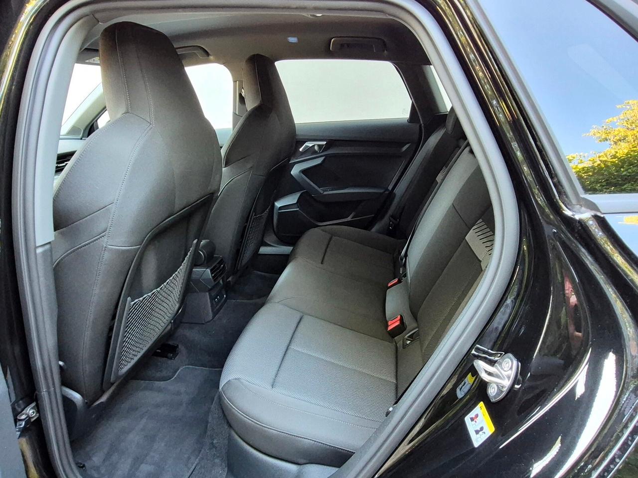 Audi A3 Sportback 30 TFSI Business Advanced