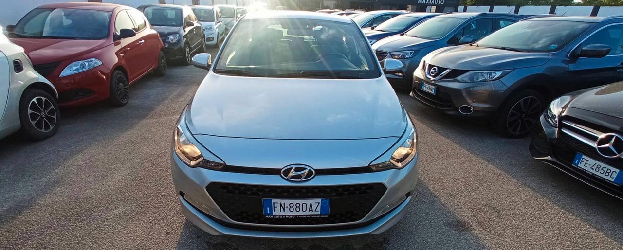 Hyundai i20 GPL CASA MADRE - 1 PROPRIETARIO!