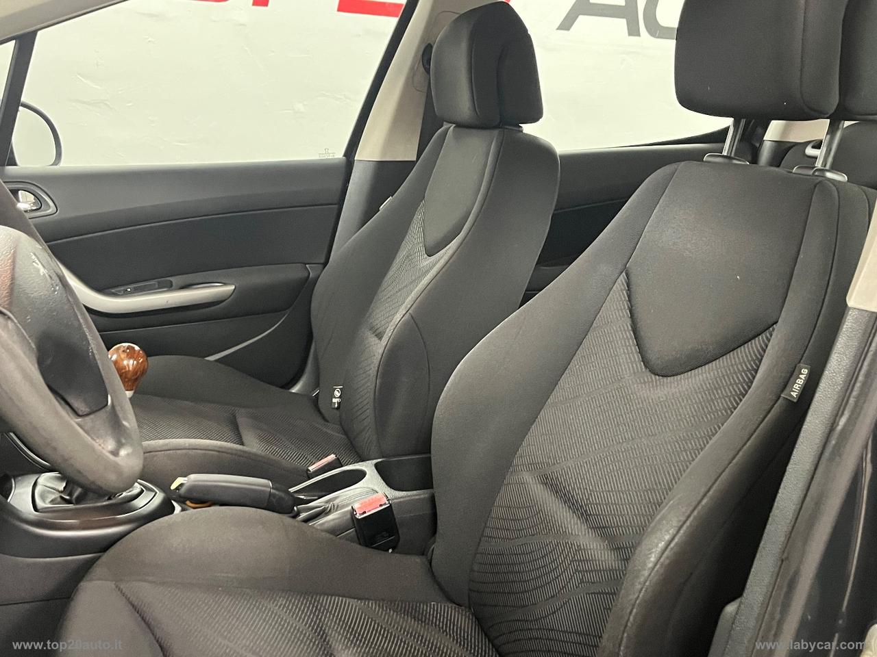 PEUGEOT 308 1.6 HDi 110 CV 5p. Tecno