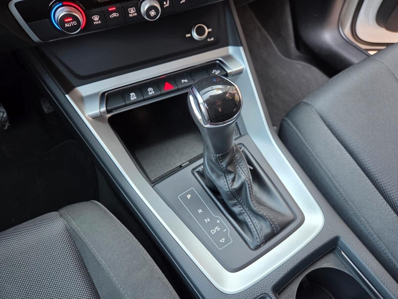 Audi Q3 40 TDI QUATTRO S tronic Business 190 cv
