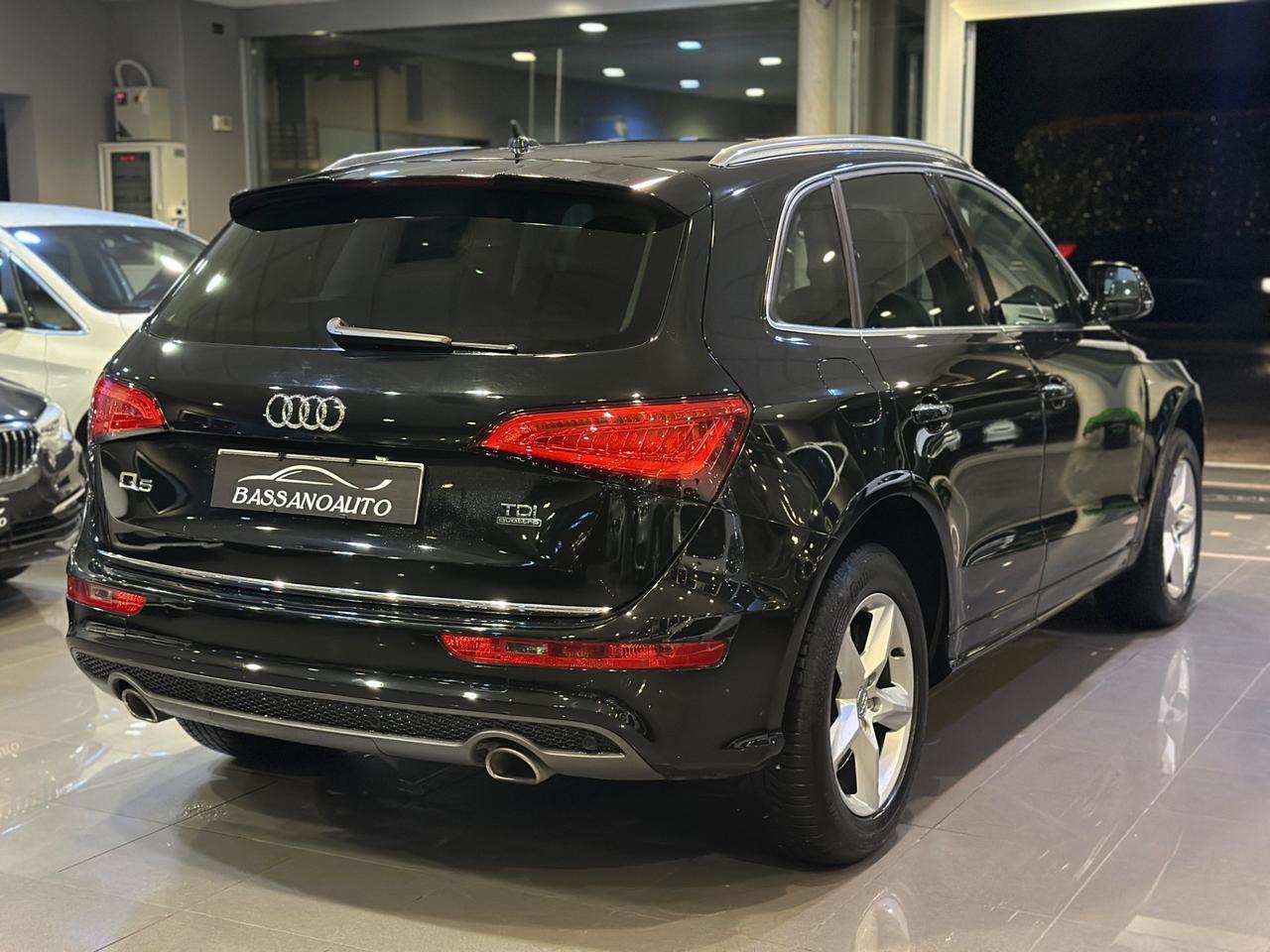 Audi Q5 3.0 V6 tdi quattro 250cv s-tronic S-LINE !!