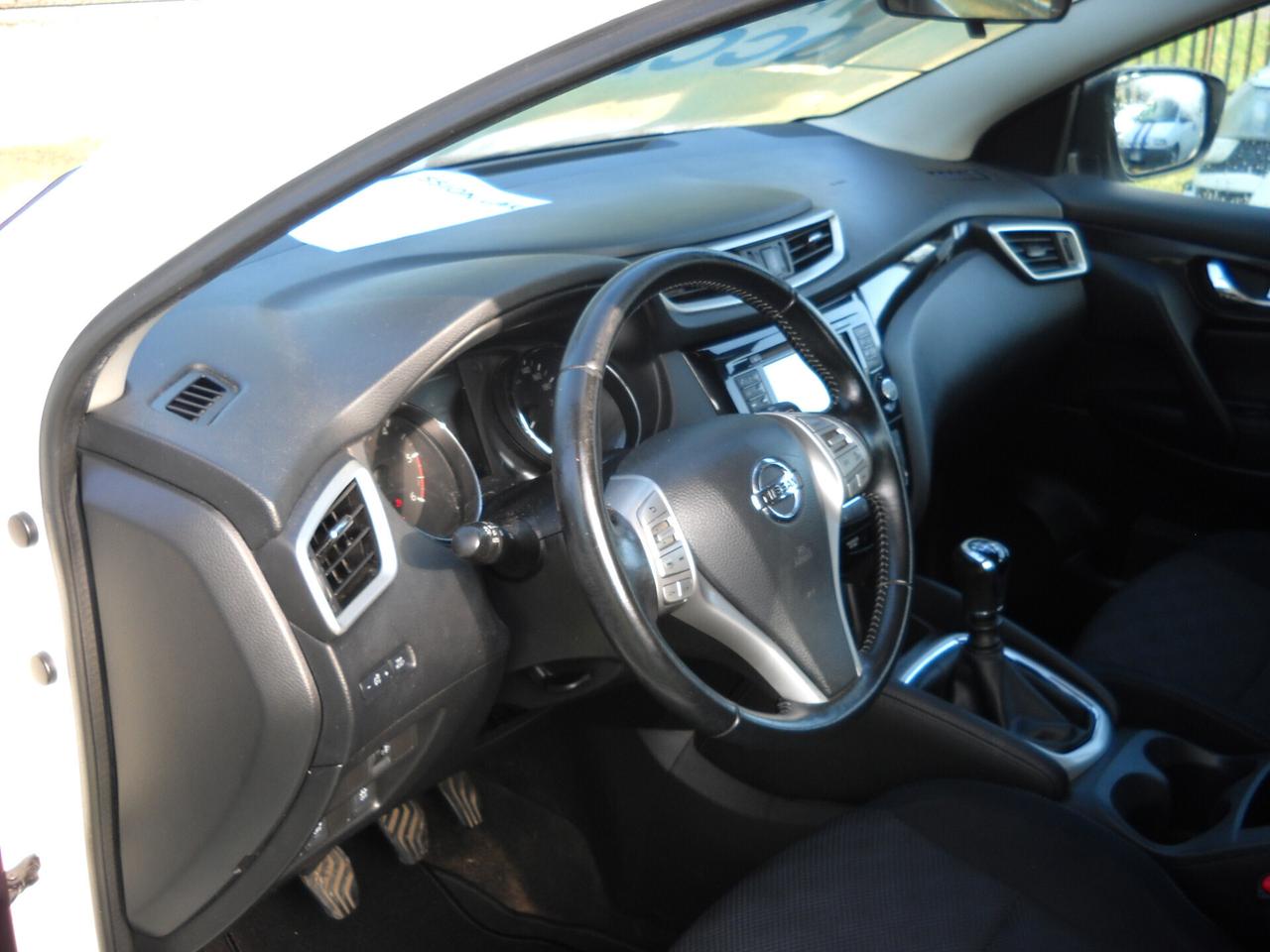 Nissan Qashqai 1.5 dCi DPF Tekna