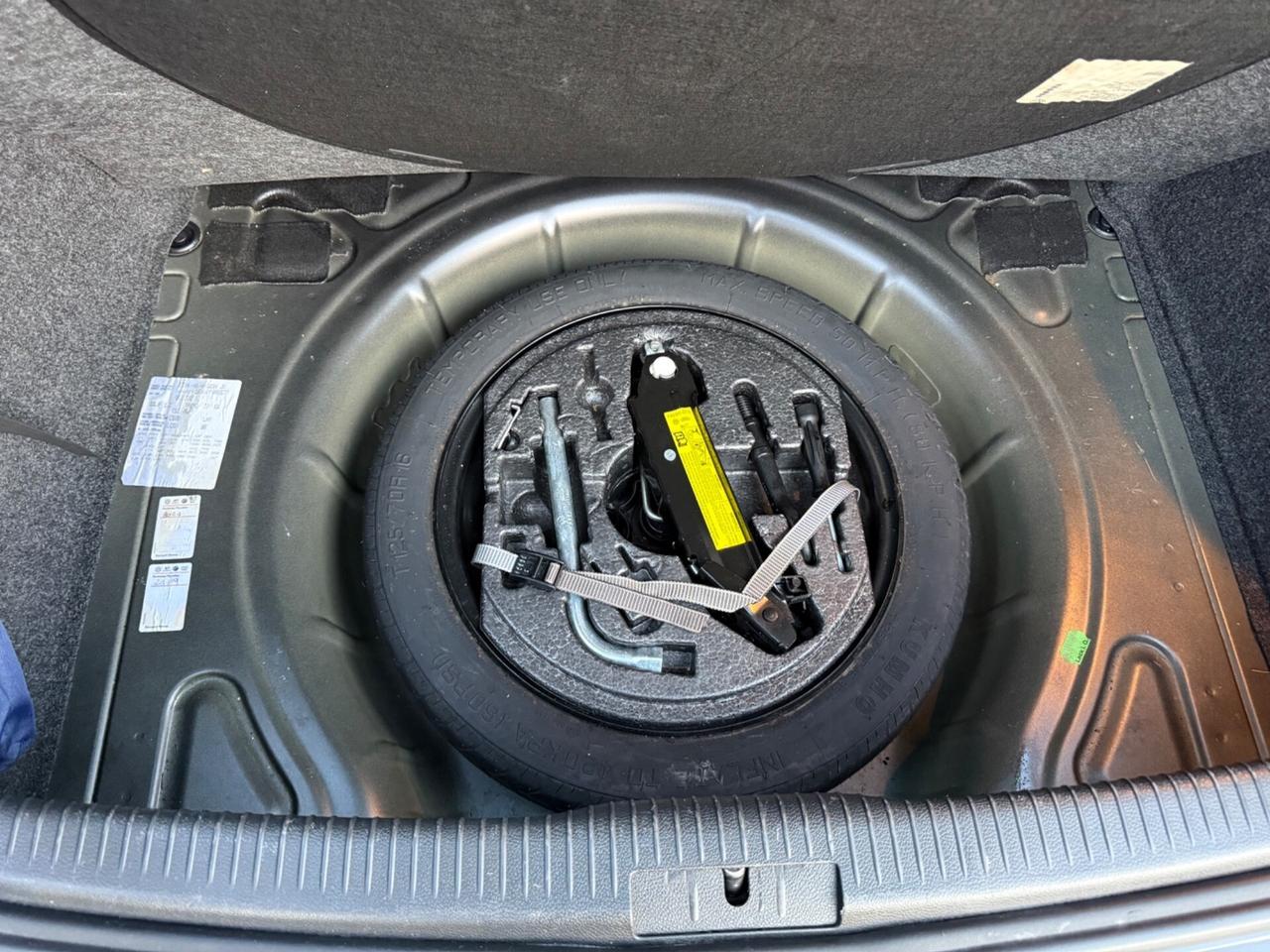 Volkswagen Golf 1.2 TSI 5p. UNICO 105CV