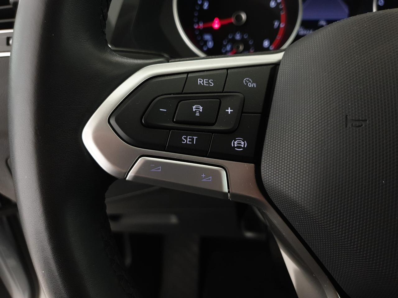 Volkswagen Tiguan 1.5 tsi life 150cv dsg