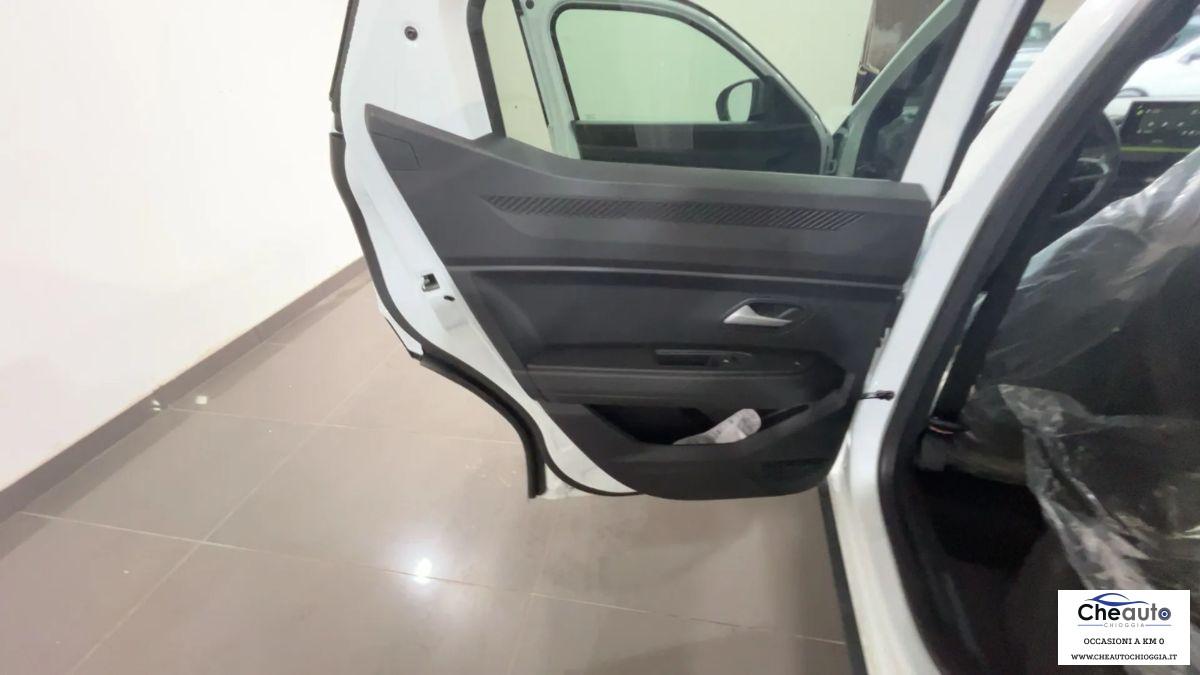 New Duster 2026 1.2 120 cv Manuale