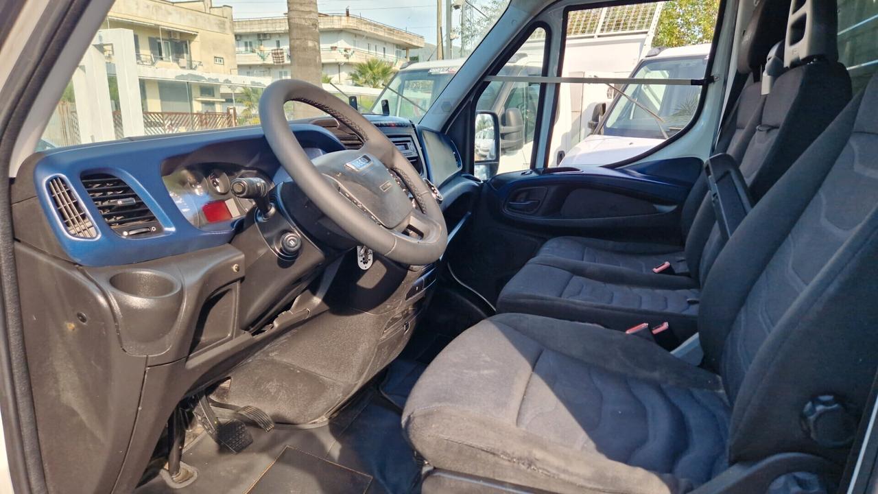 IVECO DAILY 35C16 HI-MATIC 2.3 MJT 160 CV DOPPIA PORTA