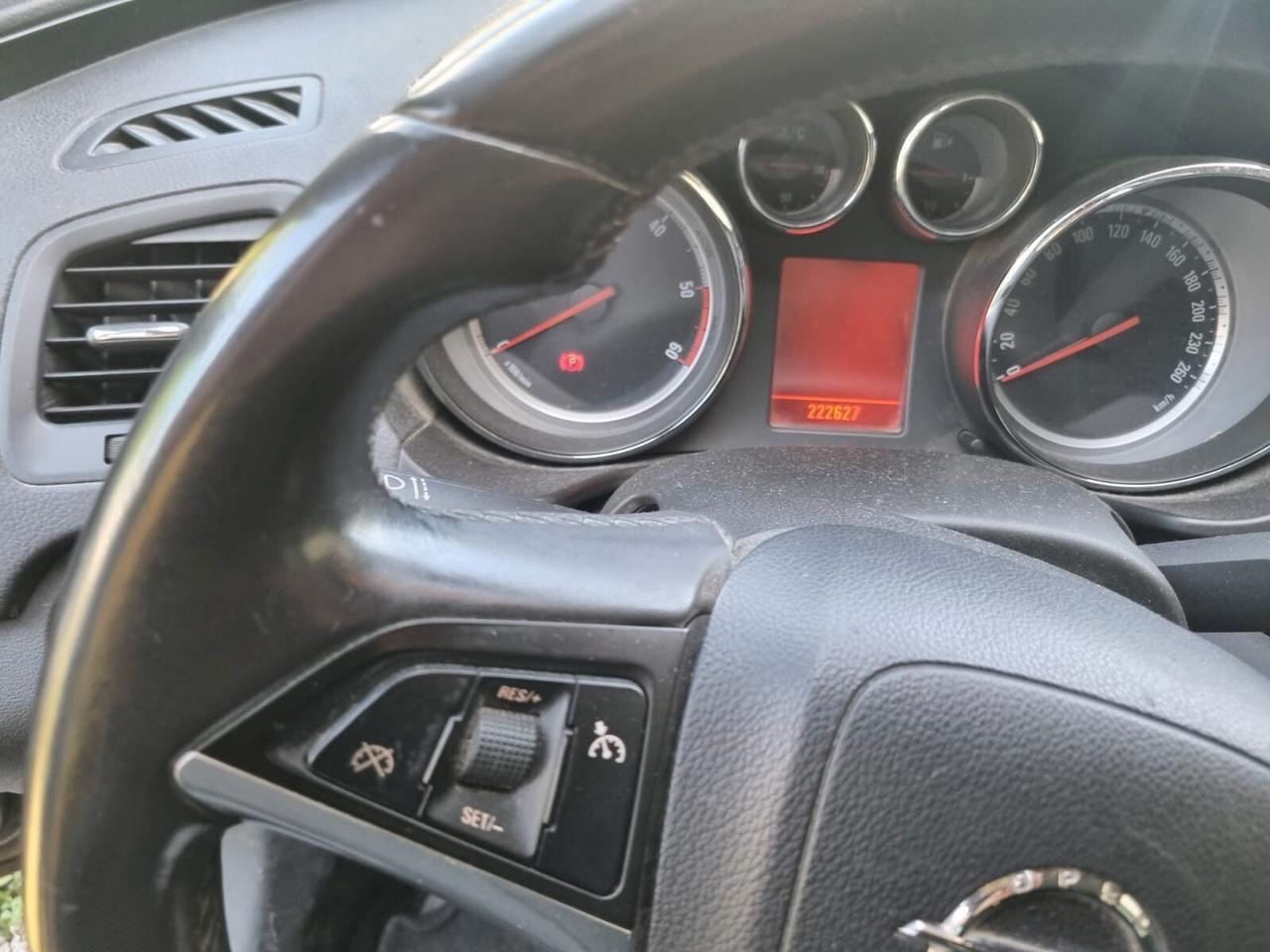 Opel Insignia 2.0 CDTI Sports Tourer Cosmo SOLO PER EXPORT