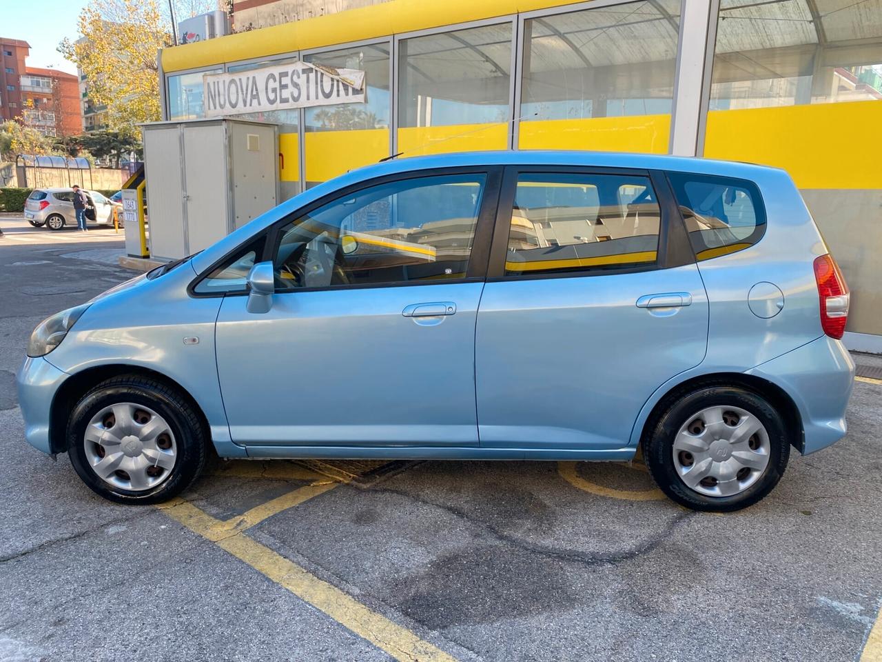 NEOPATENTATI UNICO PROPRIETARIO HONDA JAZZ 1.2 BENZINA 5 PORTE TAGLIANDI