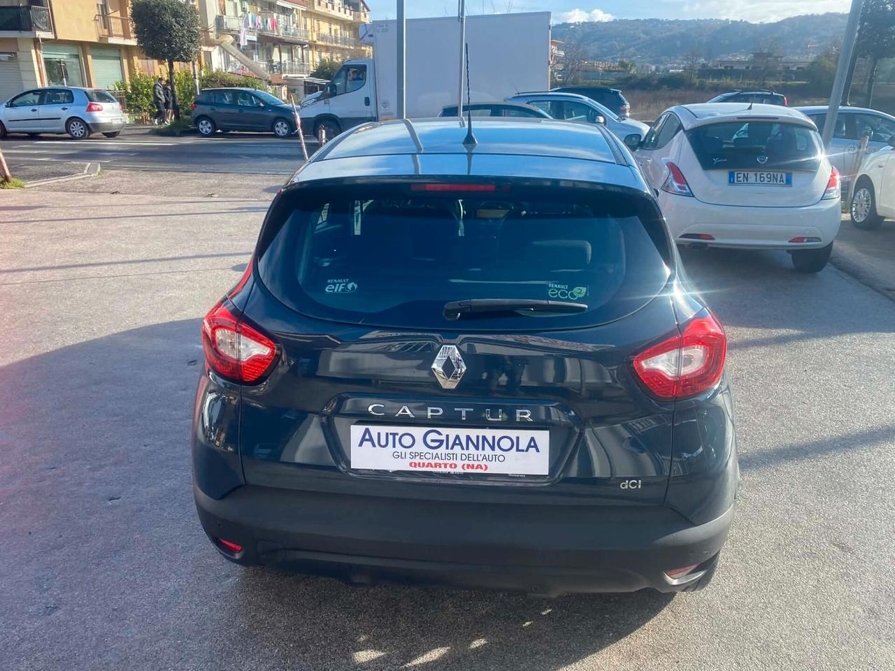 Renault Captur 1.5 dCi 8V 90 CV Condizioni Eccellenti Leggi