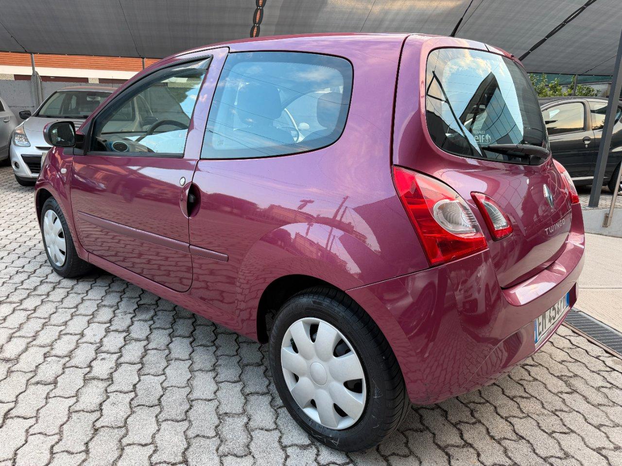 Renault Twingo 1.2 Live 75cv IDONEA NEOPATENTATI EURO 5