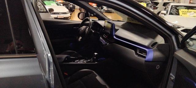 TOYOTA C-HR 2.0 Hybrid E-CVT Style