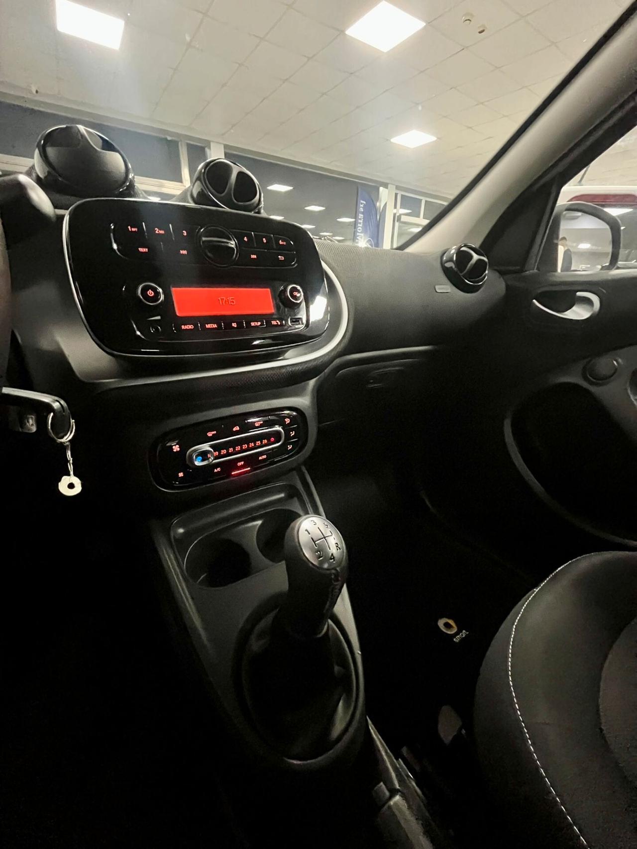 Smart ForFour 70 1.0 Passion