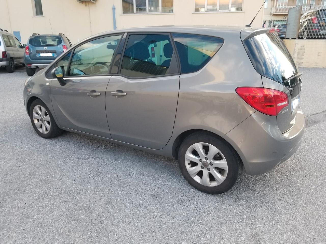 Opel Meriva 1.3 CDTI 95CV ecoFLEX Cosmo